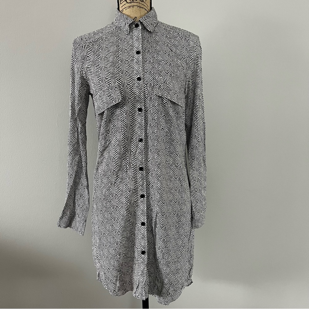 Splendid Button-Up Shirt Dress